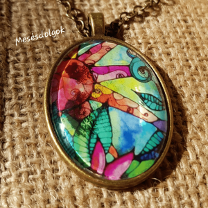 Üveglencsés ékszerkészítés