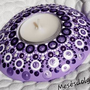 Díszek pontozó technikával